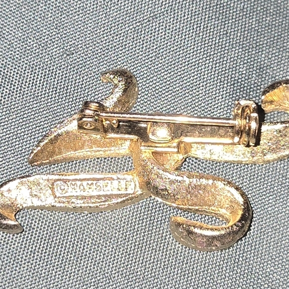 Mamselle Gold-Tone Initial K Brooch Pin. Excellent Condition. Vtg - Picture 4 of 5